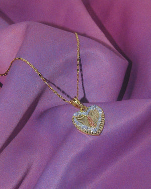 Corazón Virgencita Necklace
